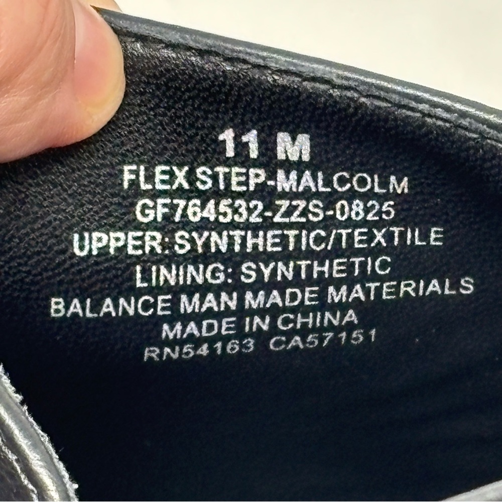 Flex Step Black Slip On Booties Malcolm Size 11 NWT - Picture 12 of 13